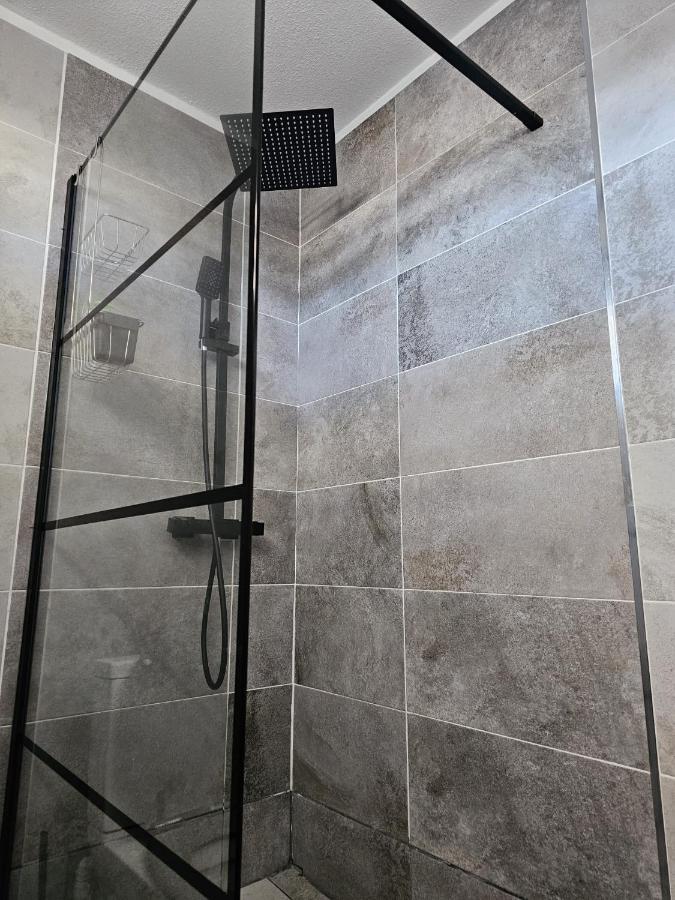 Le B96 Apartment Cayenne Ngoại thất bức ảnh